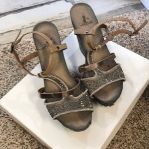 Corky’s Sandals size 8.